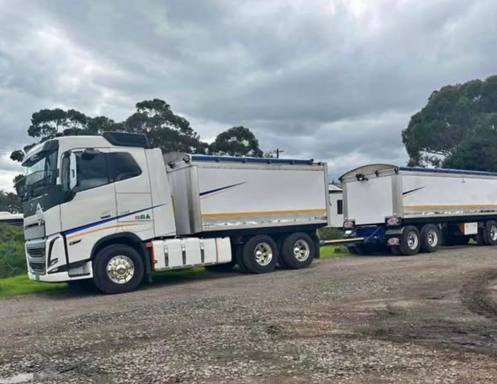 Commercial Semi-Trailer